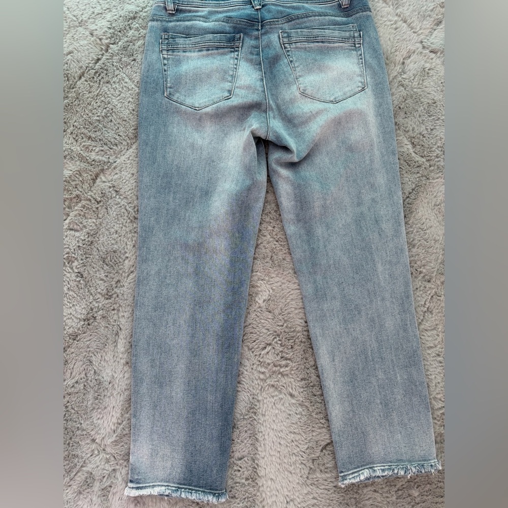 Democracy Light Blue Denim Jeans - Picture 3 of 3